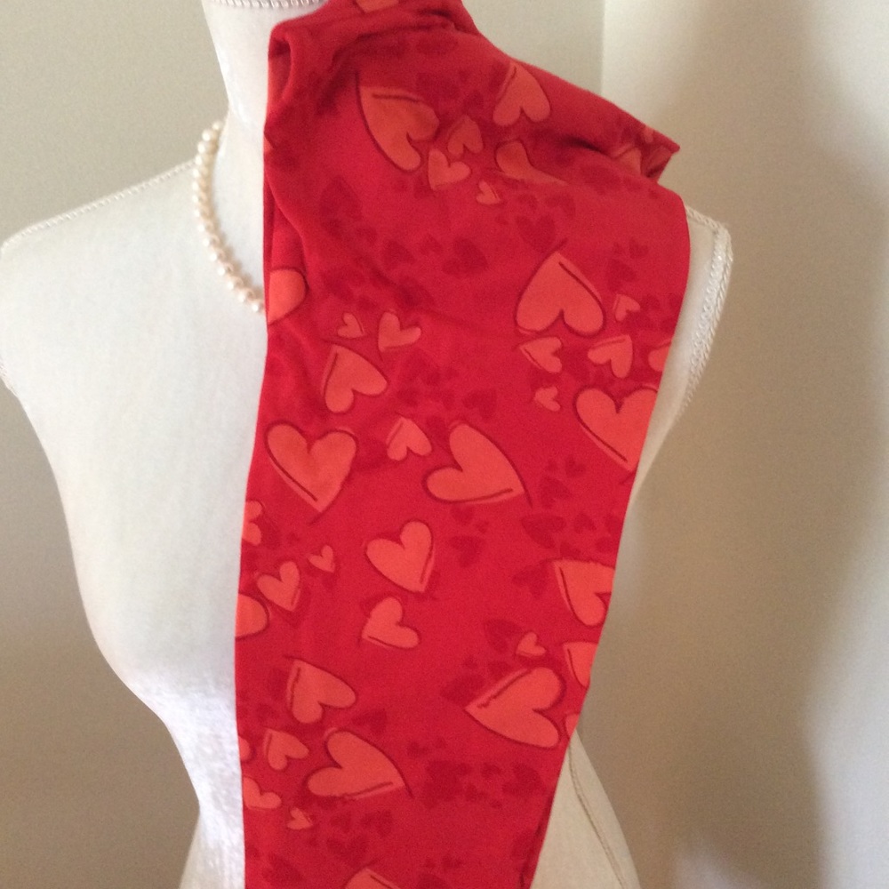 Heart❤️ Valentine LulaRoe Leggings one size